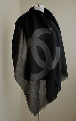 chanel pashmina.